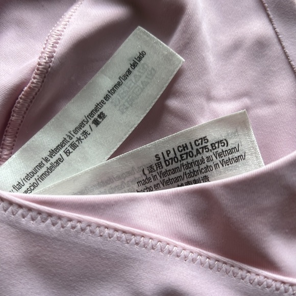 VS Pink Bralette - Picture 5 of 5